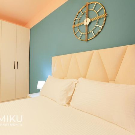 Miku Apartment - Vibrant 1Bd Apartment At Olympic Residence Tiranë Luaran gambar