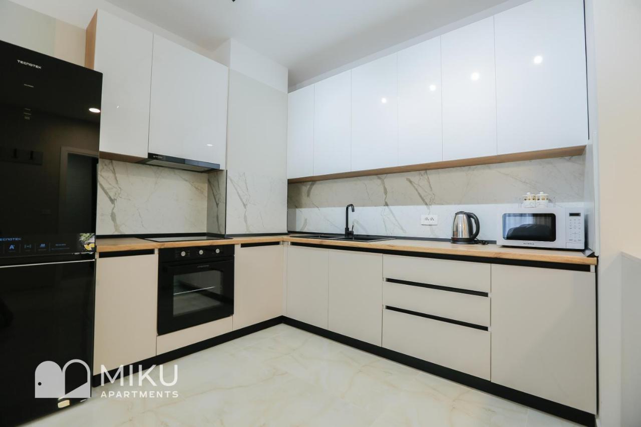 Miku Apartment - Vibrant 1Bd Apartment At Olympic Residence Tiranë Luaran gambar