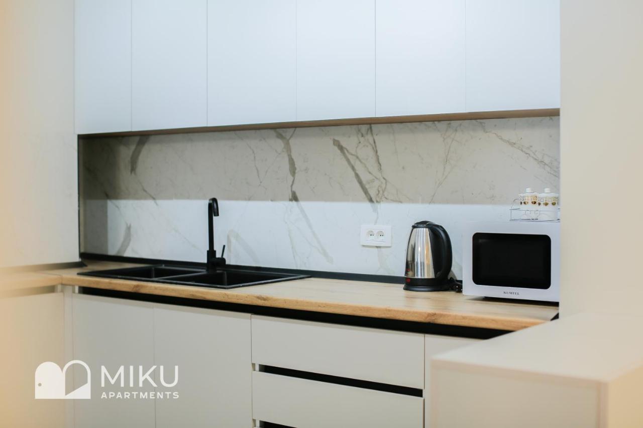 Miku Apartment - Vibrant 1Bd Apartment At Olympic Residence Tiranë Luaran gambar